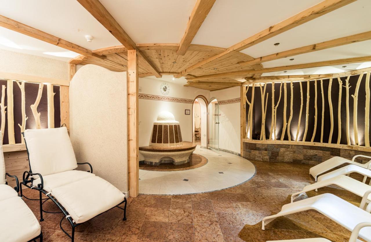 Garni Hotel Rosengarten B&B سيلفا دي فال جاردينا المظهر الخارجي الصورة