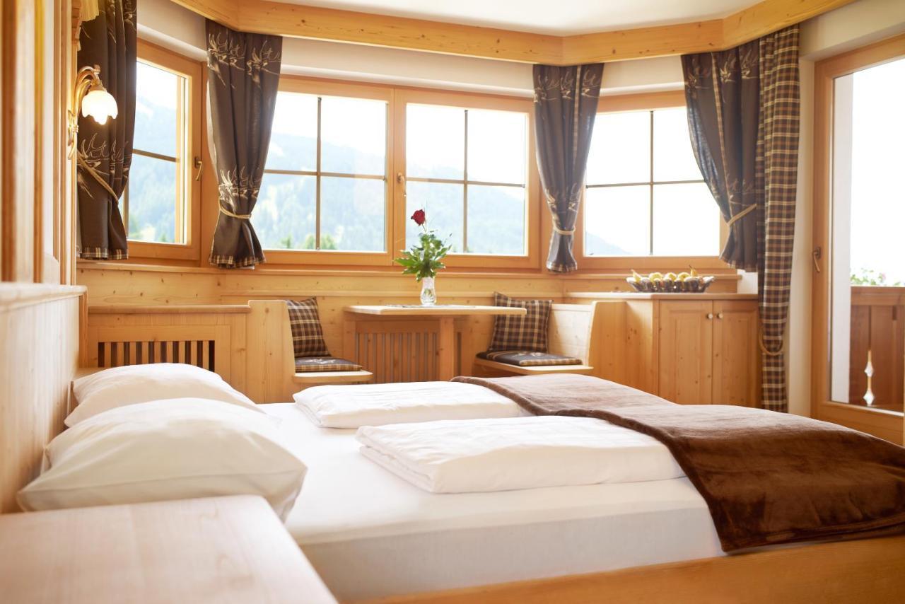Garni Hotel Rosengarten B&B سيلفا دي فال جاردينا المظهر الخارجي الصورة