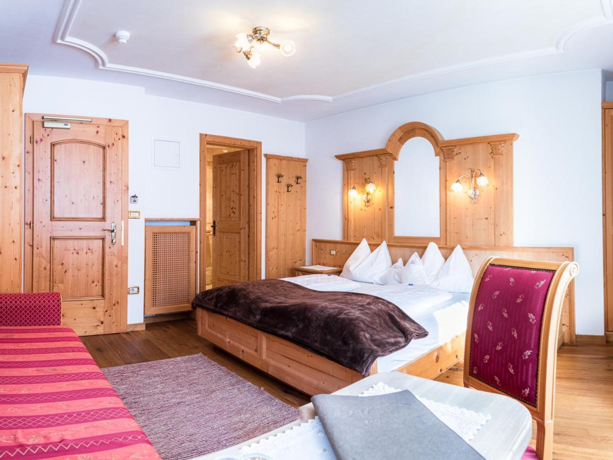 Garni Hotel Rosengarten B&B سيلفا دي فال جاردينا المظهر الخارجي الصورة