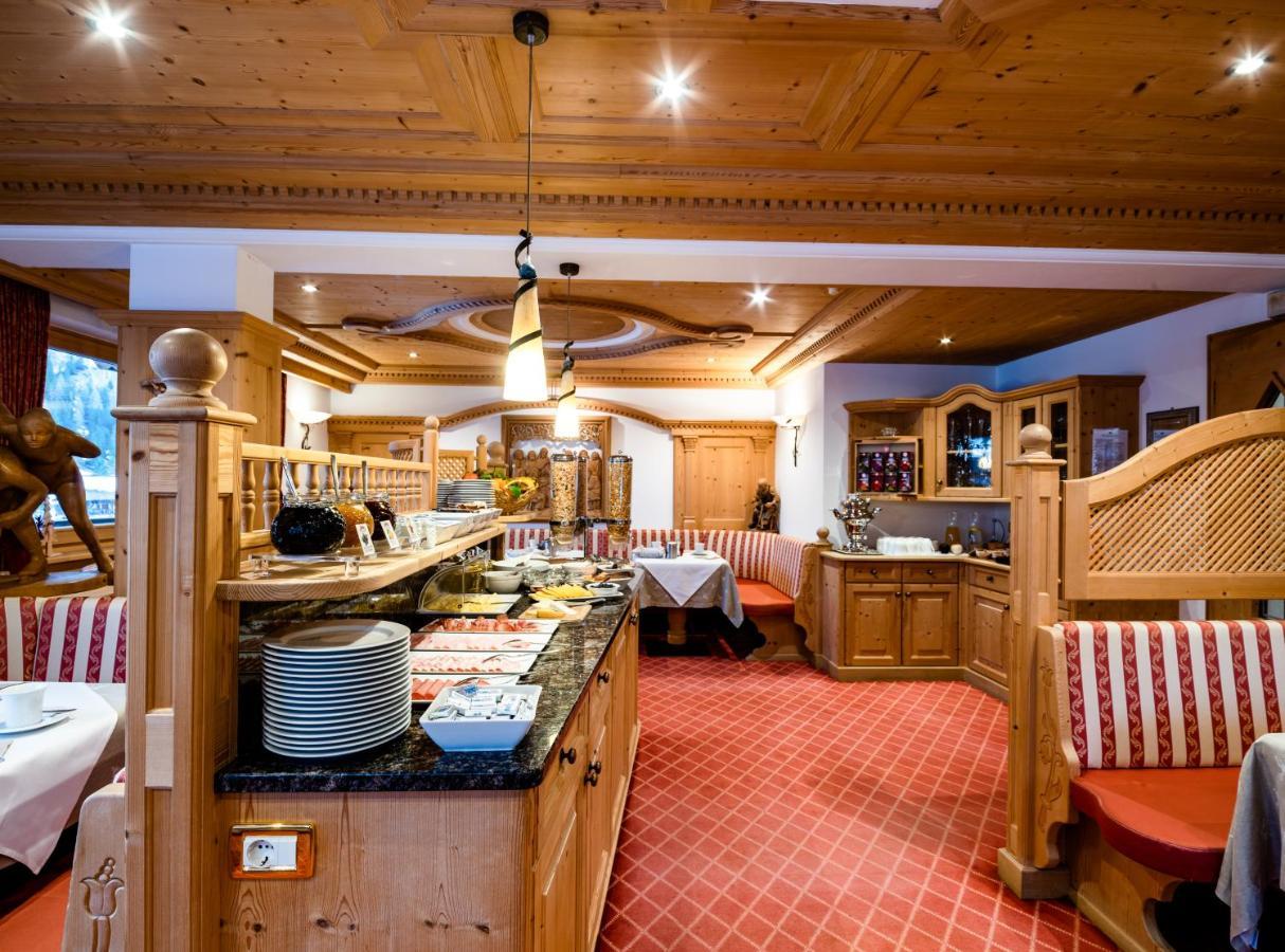 Garni Hotel Rosengarten B&B سيلفا دي فال جاردينا المظهر الخارجي الصورة