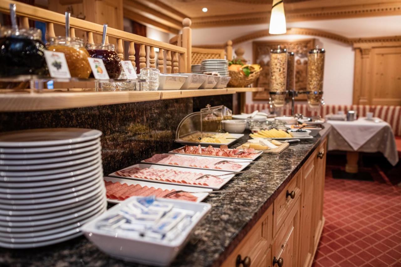 Garni Hotel Rosengarten B&B سيلفا دي فال جاردينا المظهر الخارجي الصورة