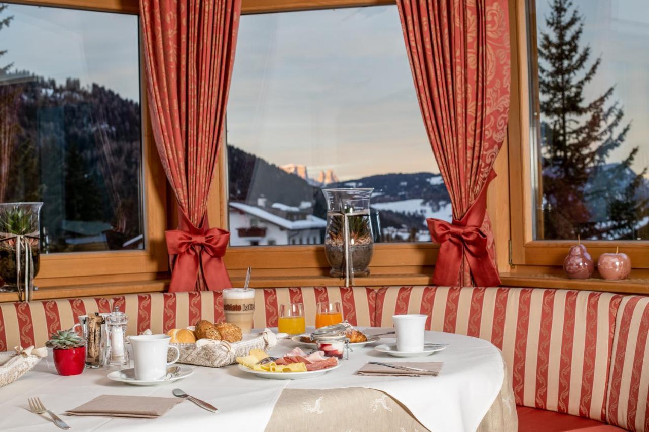 Garni Hotel Rosengarten B&B سيلفا دي فال جاردينا المظهر الخارجي الصورة