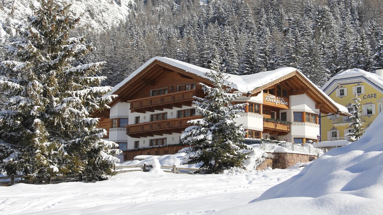 Garni Hotel Rosengarten B&B سيلفا دي فال جاردينا المظهر الخارجي الصورة